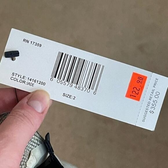 Linda Allard Ellen Tracy NWT Wool‑Linen Blend Green & Cream Plaid Hook‑Front Top - Picture 9 of 10